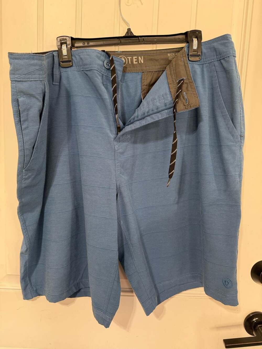 Hang Ten Men's Blue Striped Hybrid Walk Shorts, Size 40